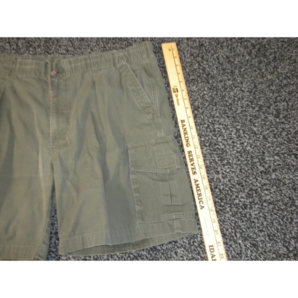 Tommy Bahama Shorts Mens M Army Green Cargo Drawstring Zip Hiking Gorpcore Skate - Picture 9 of 9